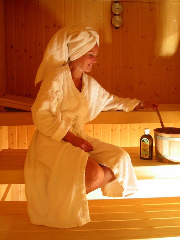 Hotel Rheinischer Hof Еркеленц Екстериор снимка